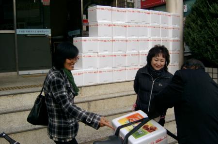 율천동&#44;「적십자 봉사단」이웃사랑 실천